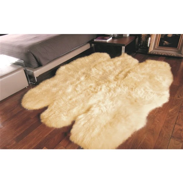 Natural By Lifestyle Brands 5-ft X 6-ft Gold New Zealand Sexto Sheepskin Rug 2 Natural By Lifestyle Brands 5-ft X 6-ft Gold New Zealand Sexto Sheepskin Rug - Image 2