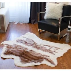 LUXE Faux Hide 4-ft X 5-ft Brown & White Cow Indoor Area Rug